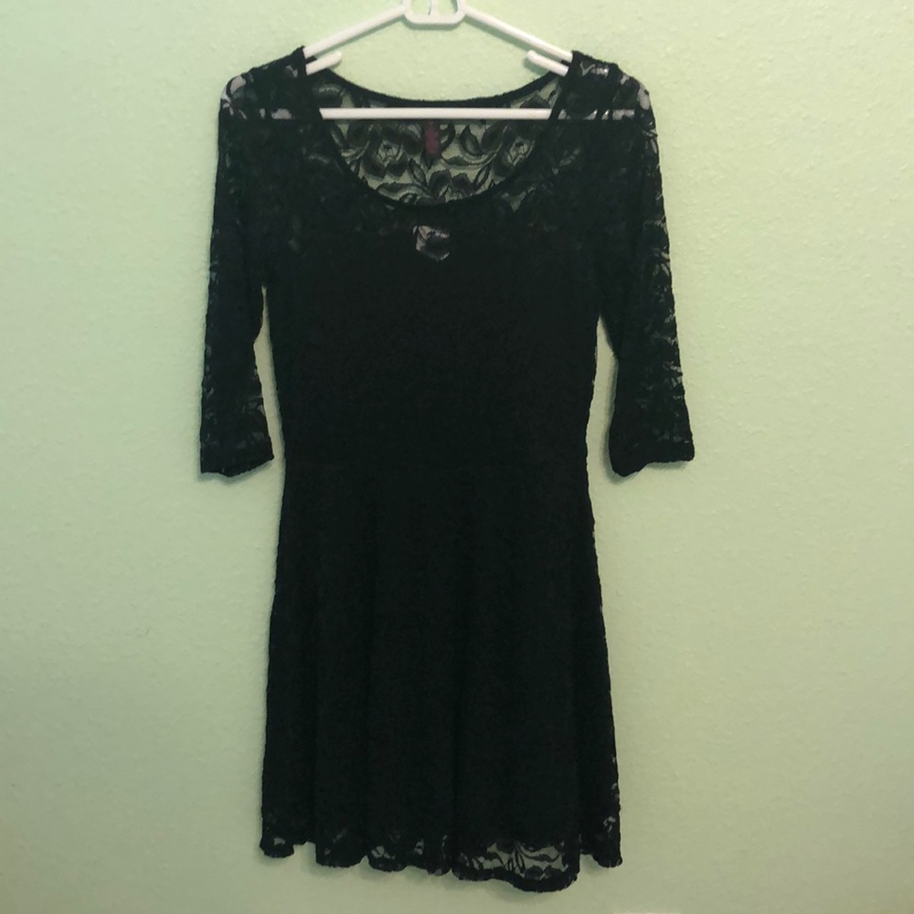 Casual black lace dress